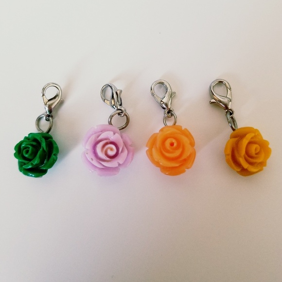 Locket Charms 10/$10 - Picture 7 of 7